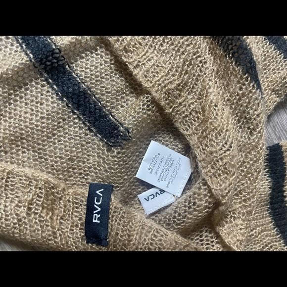 RVCA Oversized Knit Sweater XS/S - Picture 7 of 11